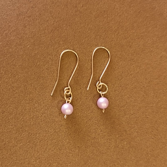 Pearls in Mauve-Set of Earrings & Bracelet