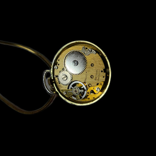 Lenga Vintage Deluxe Antimagnetic Womens Swiss Made Pendant Watch