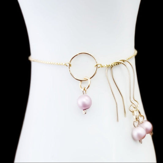Pearls in Mauve-Set of Earrings & Bracelet