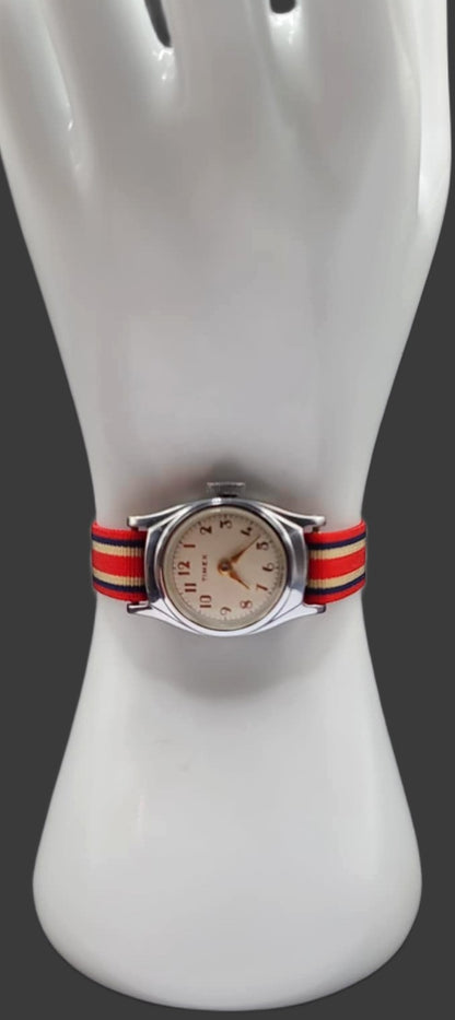 Vintage Style Retro One Piece Nylon Sport Watch Bands in Striped Red & Navy & Tan for 12mm Watch Lugs