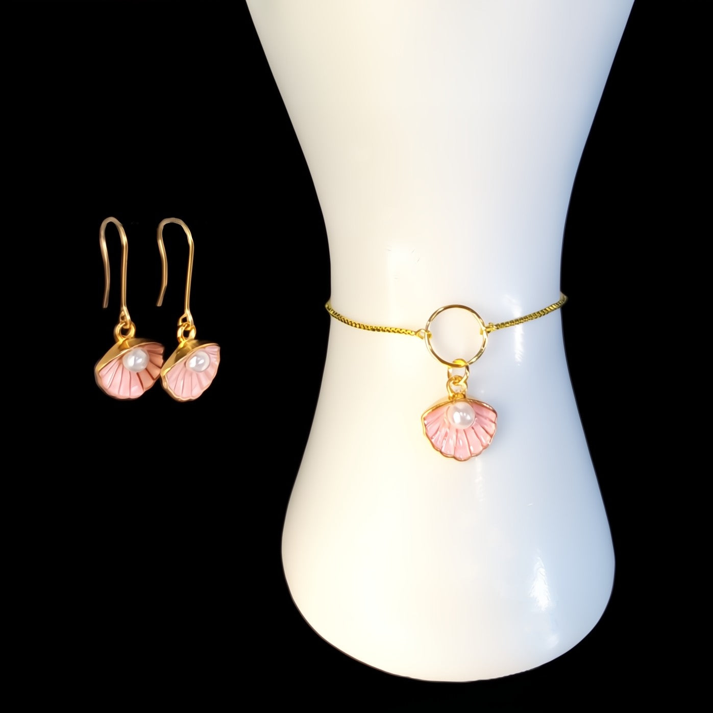 White Pearl In Pink Shell-Set Earrings & Bracelet