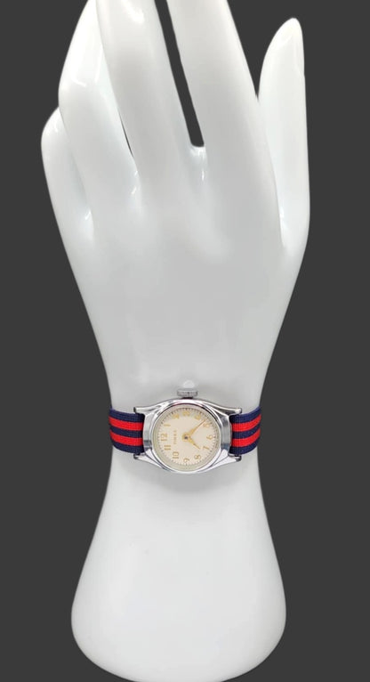 Vintage Style Retro One Piece Nylon Sport Watch Bands in Striped Red & Navy for 12mm Watch Lugs