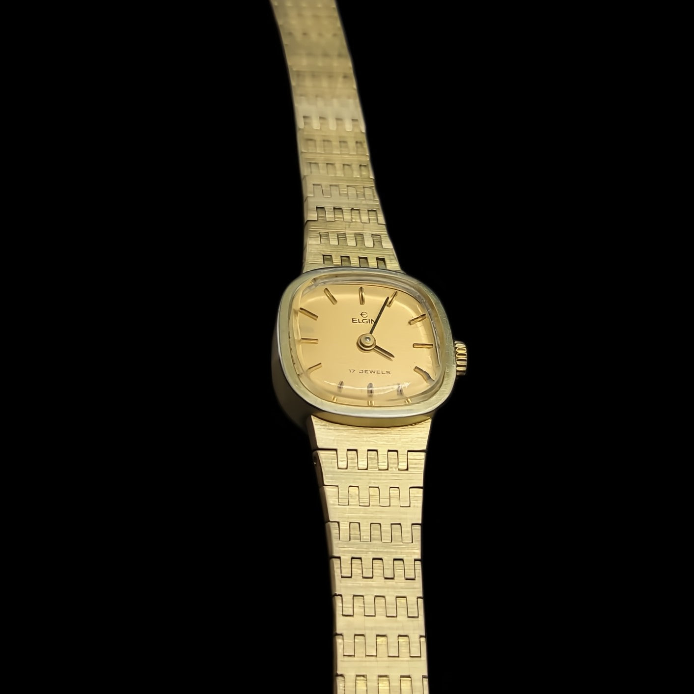 Elgin Made in France 17-Jewel Ladies Vintage Mechanical Watch in Brass