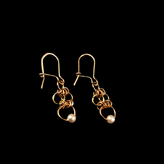 Queen Elizabeth I Pearl Collection-Gold Earrings