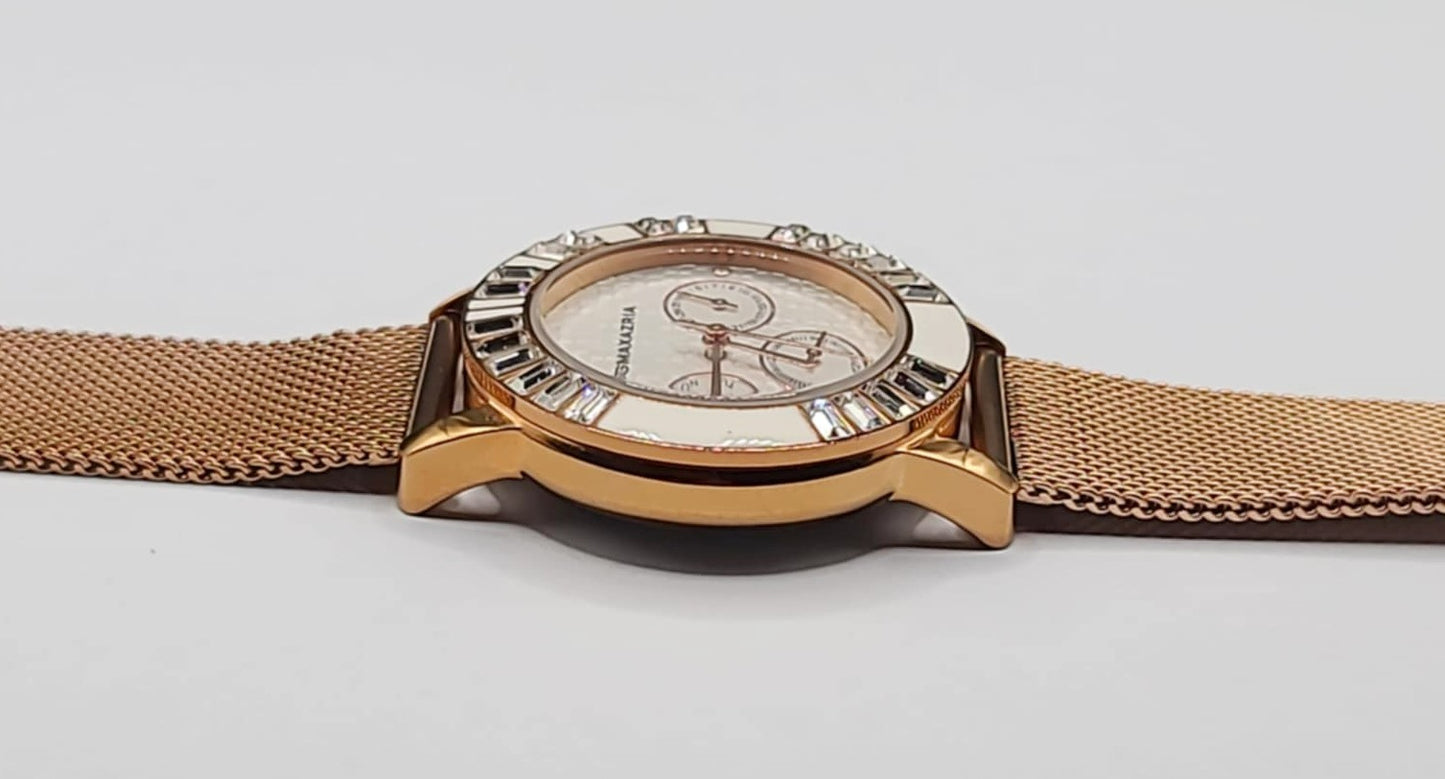 BCBGMAXAZRIA Ladies Rose Gold Quartz Analog Crystal Watch