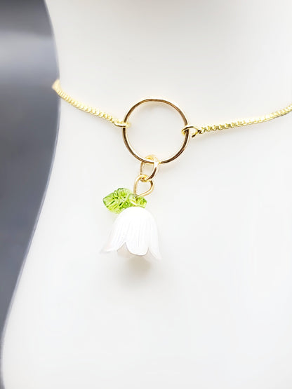 Bellflowers in White-Set Earrings & Bracelet