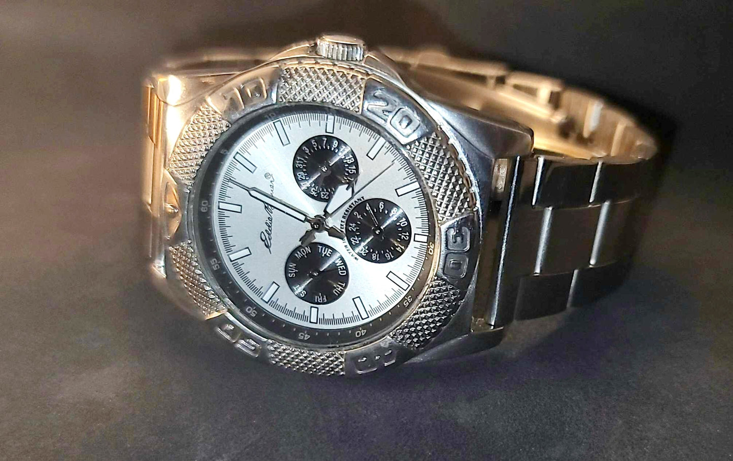 Eddie Bauer Vintage Mens Sport 3 Eye Analog Luminous Watch