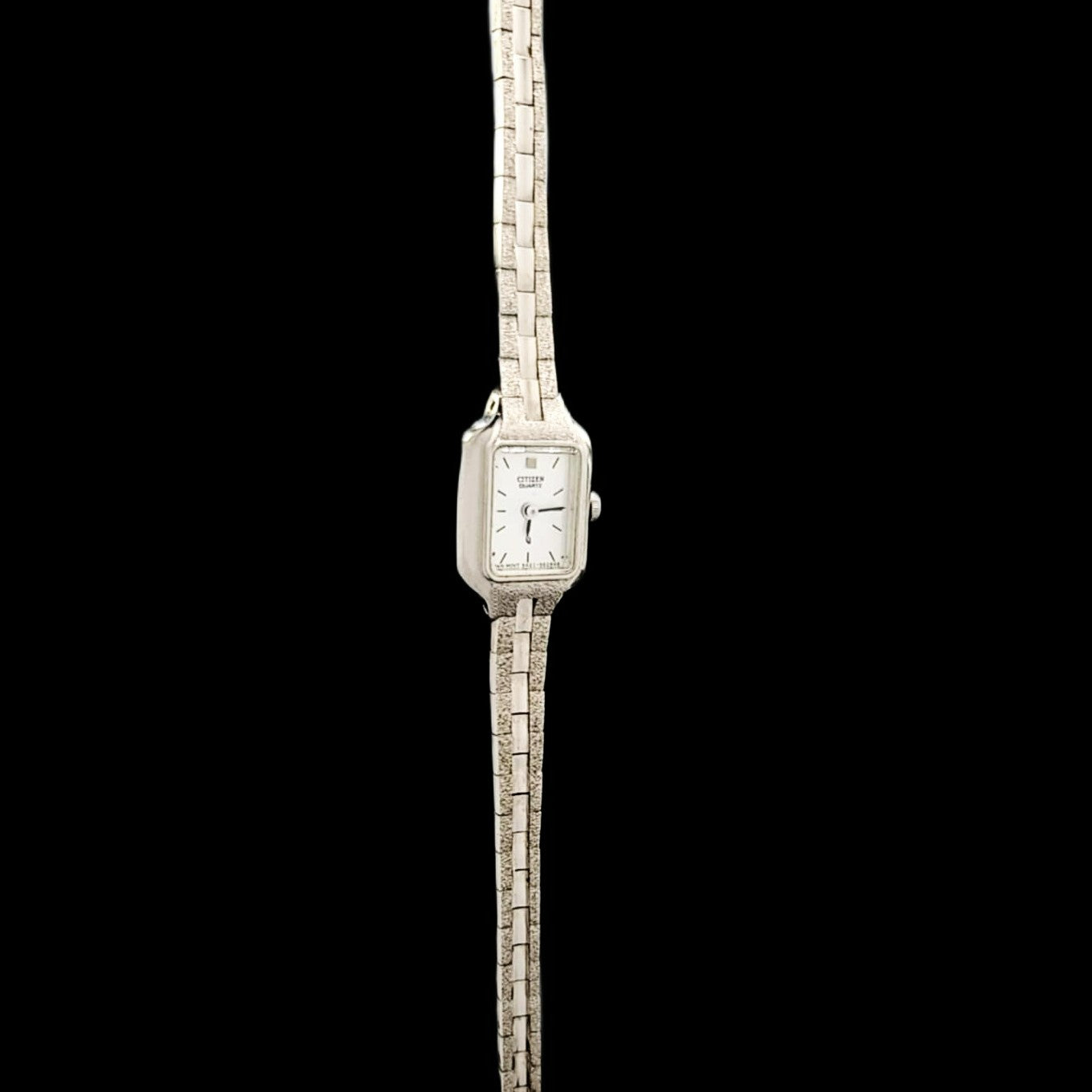 Citizen Small Quartz Vintage Ladies Analog Silver Watch