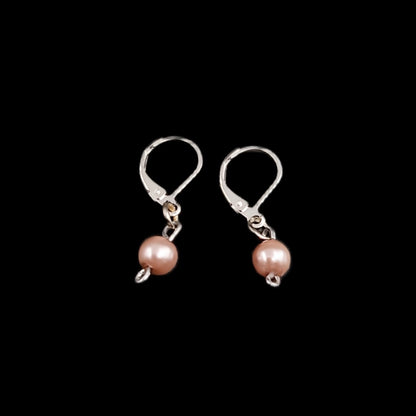 Pearls in Pink-Earrings