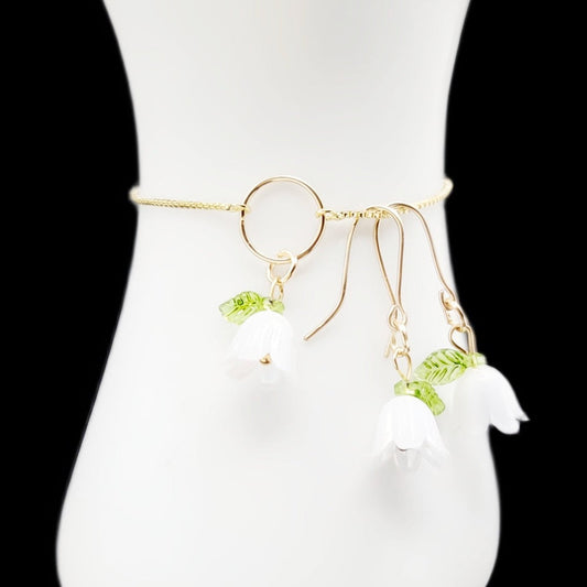 Bellflowers in White-Set Earrings & Bracelet