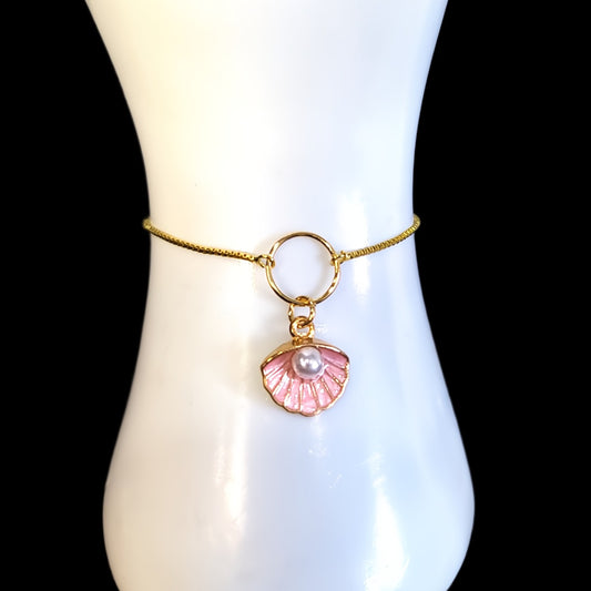 White Pearl In Pink Shell-Bracelet