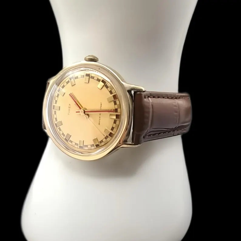 Mens Classic Timex Vintage 1973 Mechanical Watch