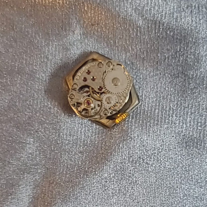Waltham 17-Jewel Mechanical Vintage Brass Ladies Watch